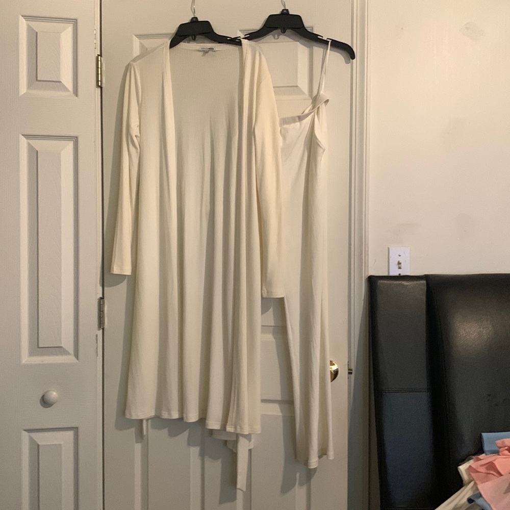 White 2pc pant set